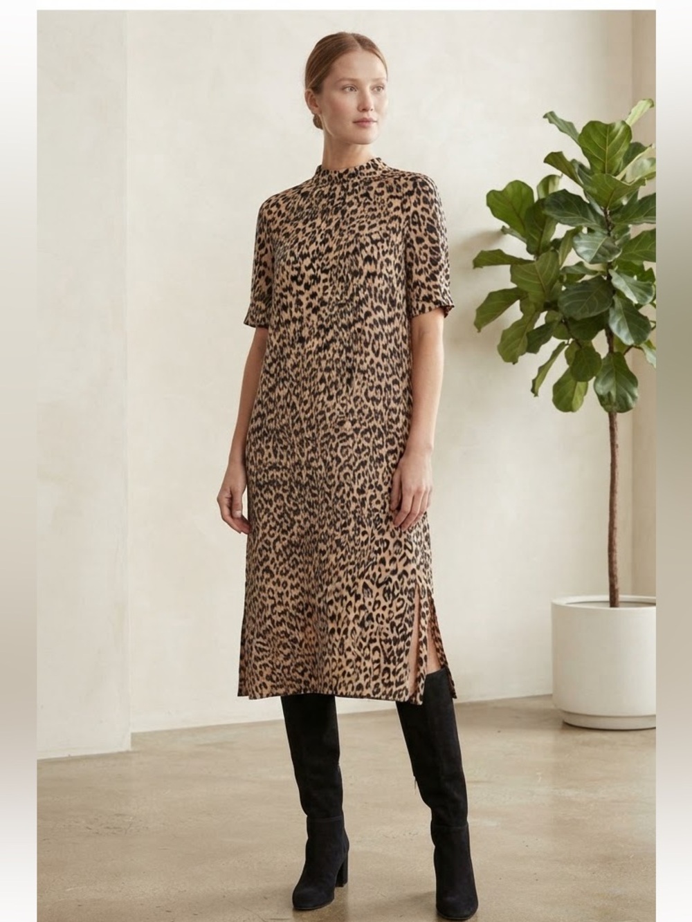 Anthropologie Leopard Print Midi Dress Side Slits Lined Size Small Short Sleeve